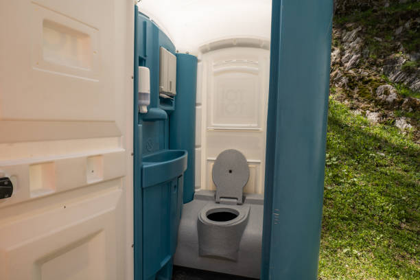 Best High-end porta potty rental  in Laware City, DE