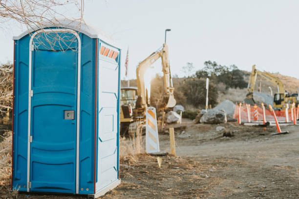Best Portable restroom trailer rental  in Laware City, DE