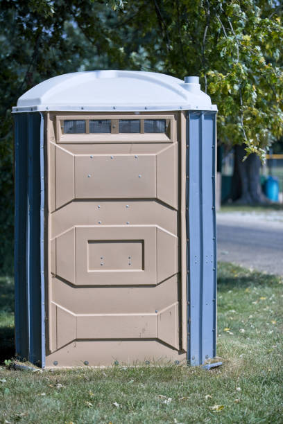 Best Best portable toilet rental  in Laware City, DE